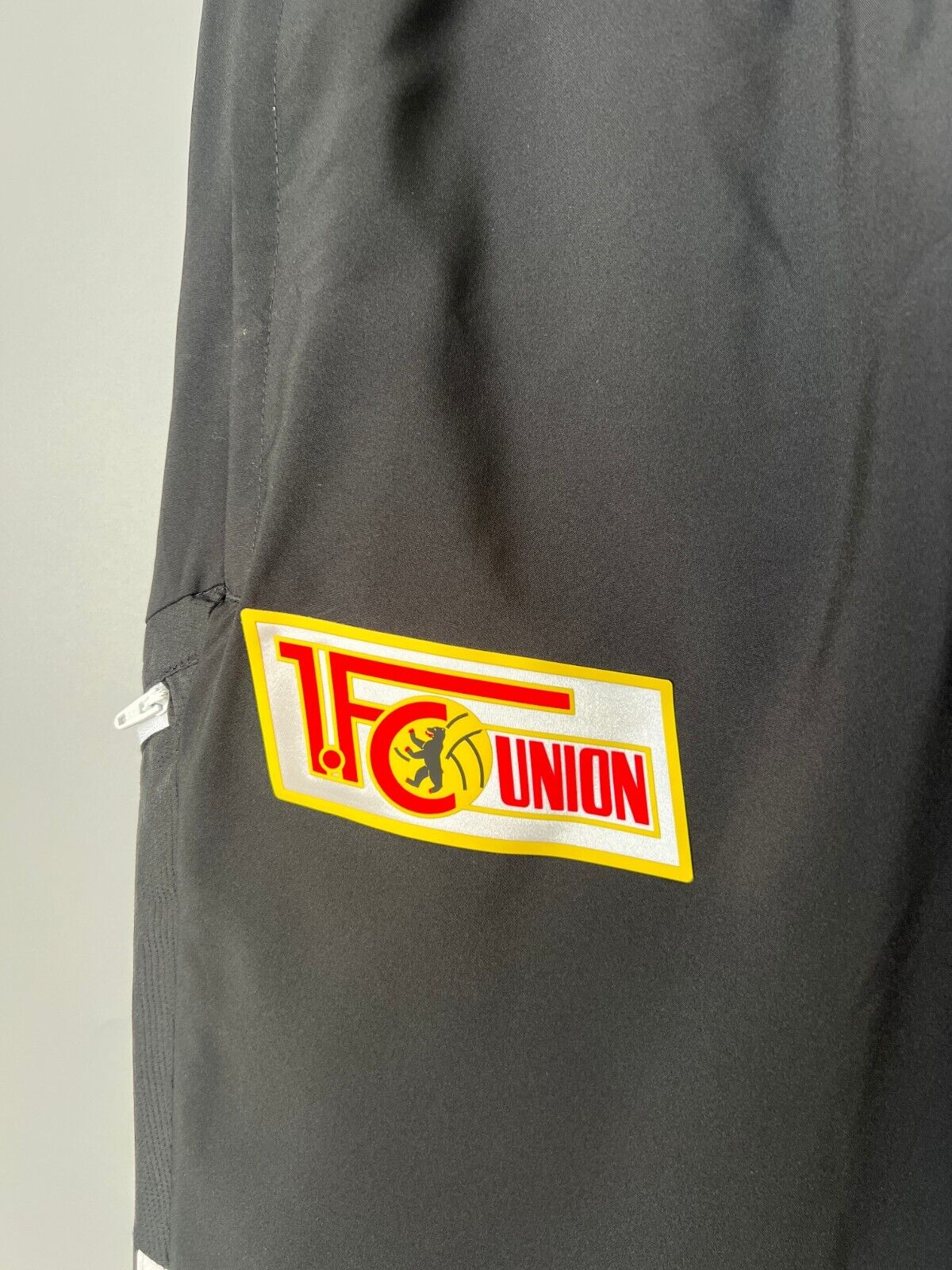 1. FC Union Berlin CON22 Presentation Pants Football Soccer Adidas Mens Size M