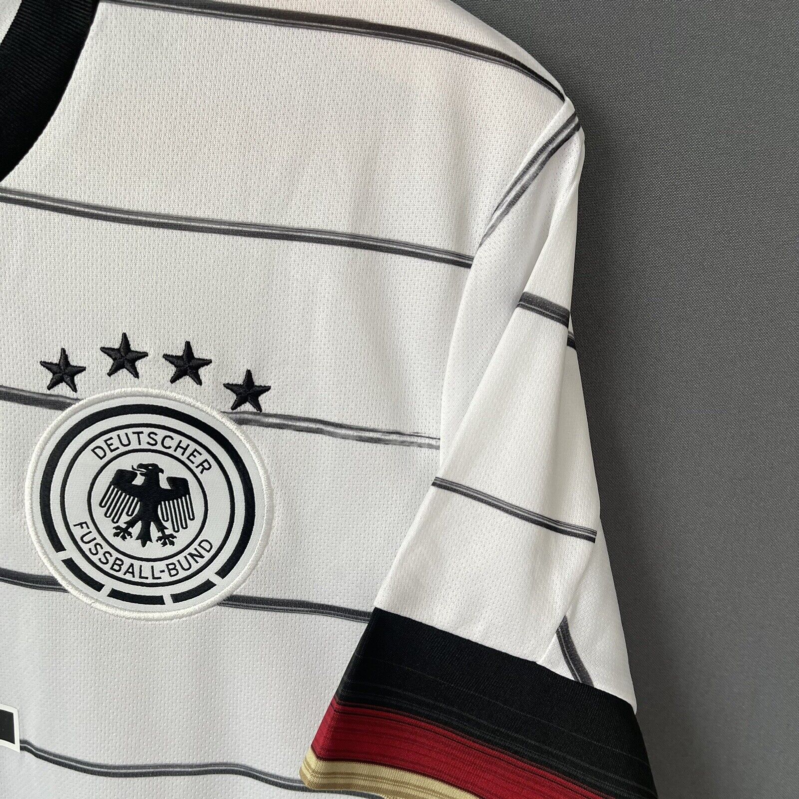 MULLER GERMANY JERSEY 2021 HOME MEDIUM MENS FOOTBALL SOCCER SHIRT ADIDAS EH6105