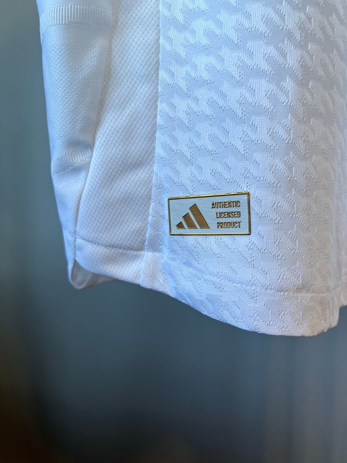 Real Madrid Jersey 24/25 Home Player Issue Soccer Shirt IX8095 Adidas Mens Sz M