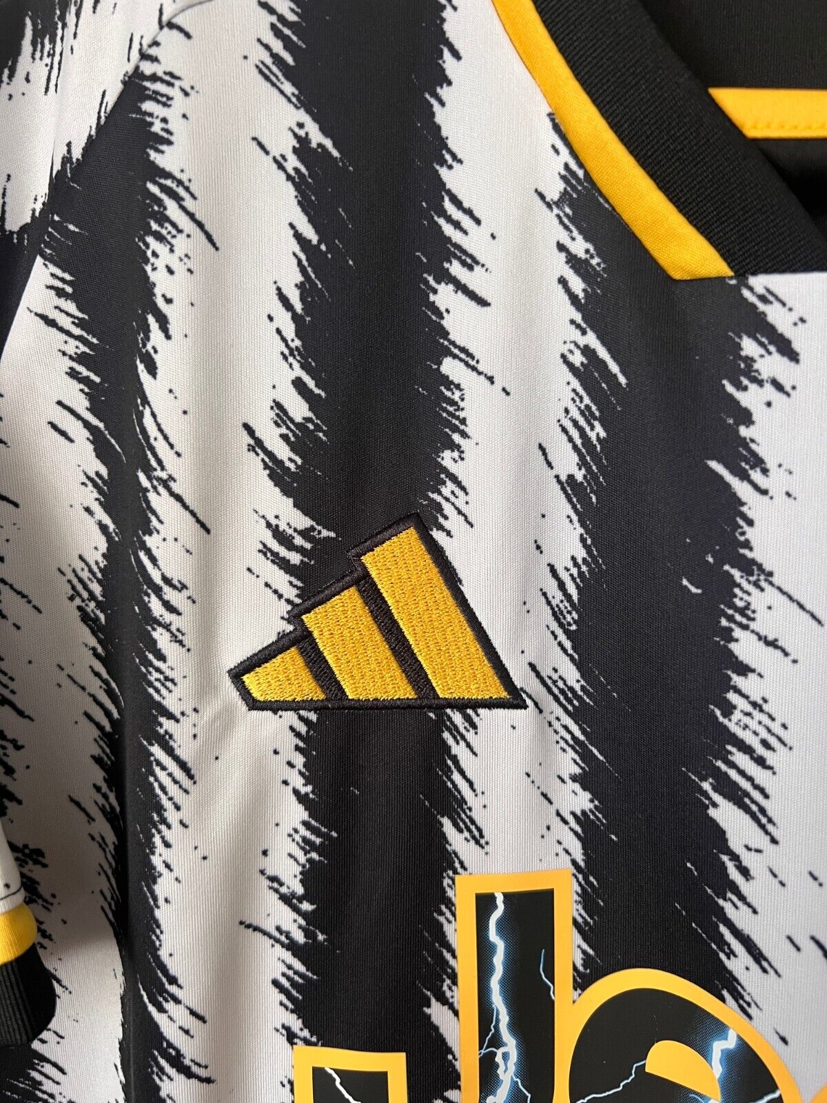 Juventus Jersey 23/24 Home Football Soccer Shirt Adidas HR8256 Mens Size L