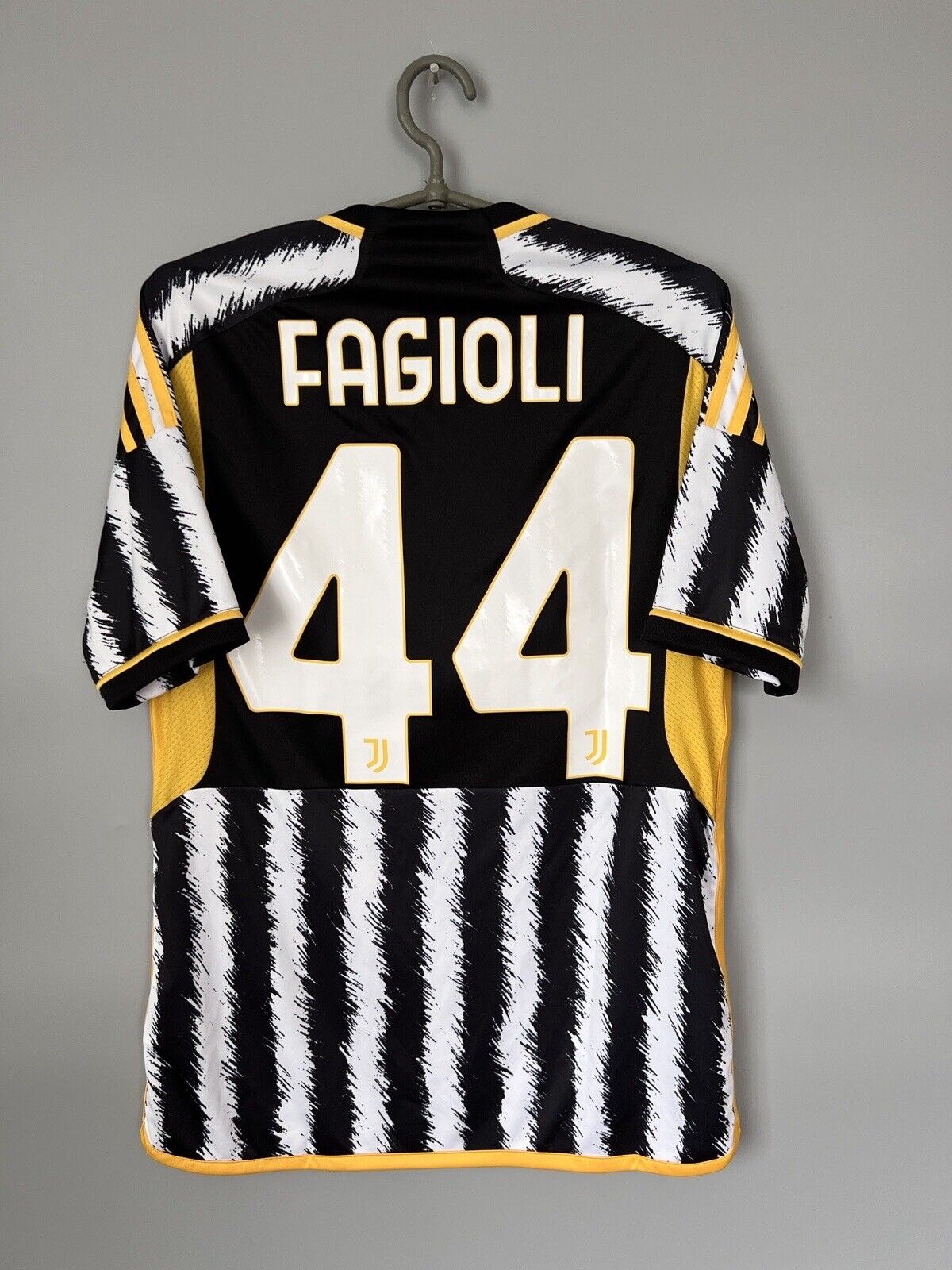 Fagioli Juventus Jersey 23/24 Away Soccer Shirt Adidas IB0490 Boys Size XL
