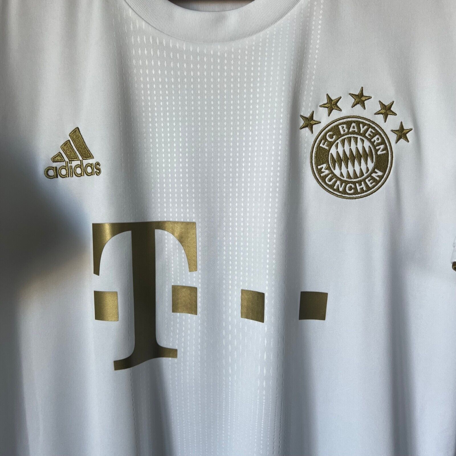 Mane Bayern Munich Jersey 2022-2023 Away Medium Mens Soccer Shirt HI3886 Adidas