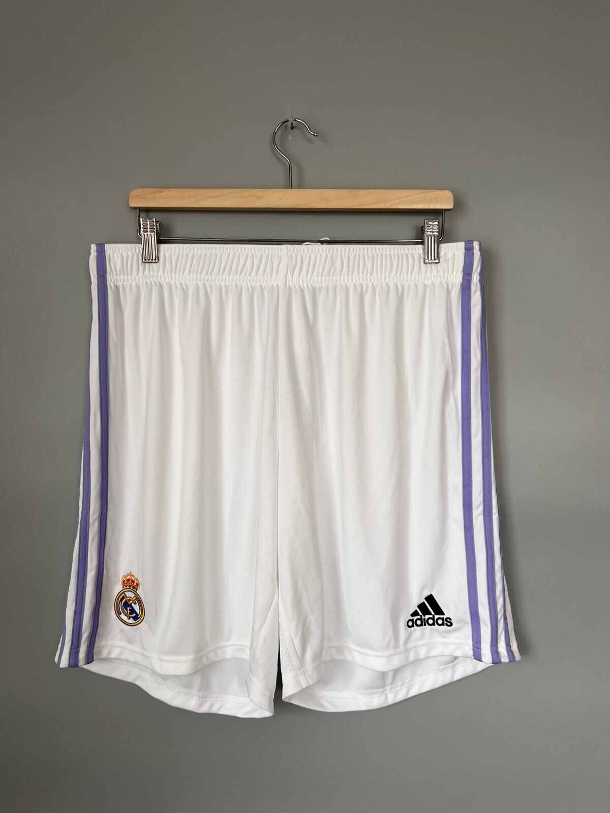 Real Madrid Shorts Home 22/23 Mens Soccer Adidas H18484 Size XL